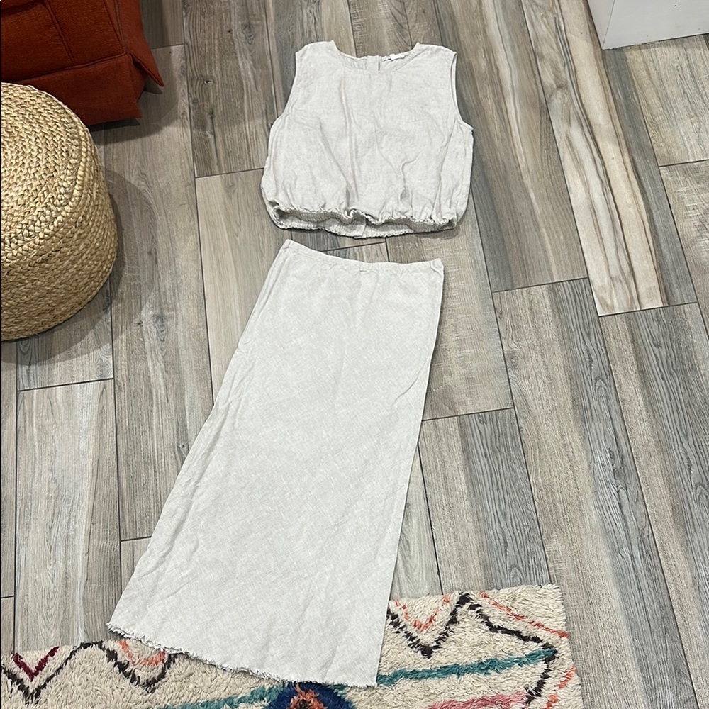 Women's Two-Piece Skirt Set - Beige Linen-Blend - Picture 3 of 7